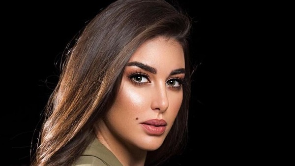 ياسمين صبري ترفض مصالحة والدها 