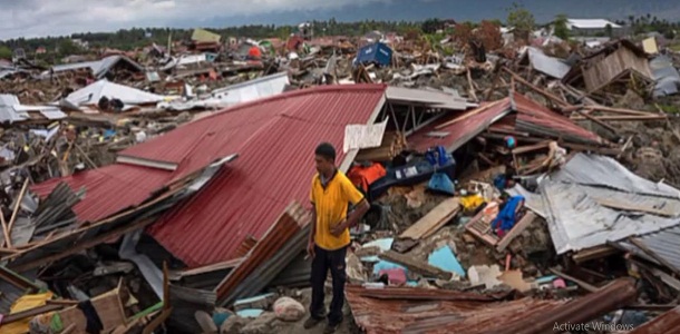 مصرع 44 شخصا جراء زلزال في إندونيسيا

