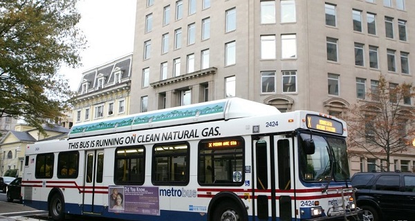 واشنطن تقرر توفير وسائل النقل العامة مجاناً