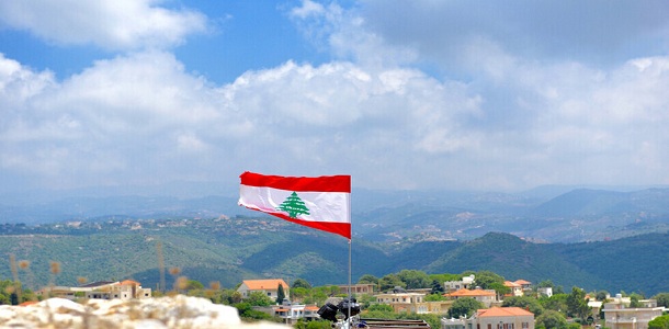  الجيش اللبناني يعلن منع دخول 1300 سورياَ الى لبنان بطريقة غير شرعية