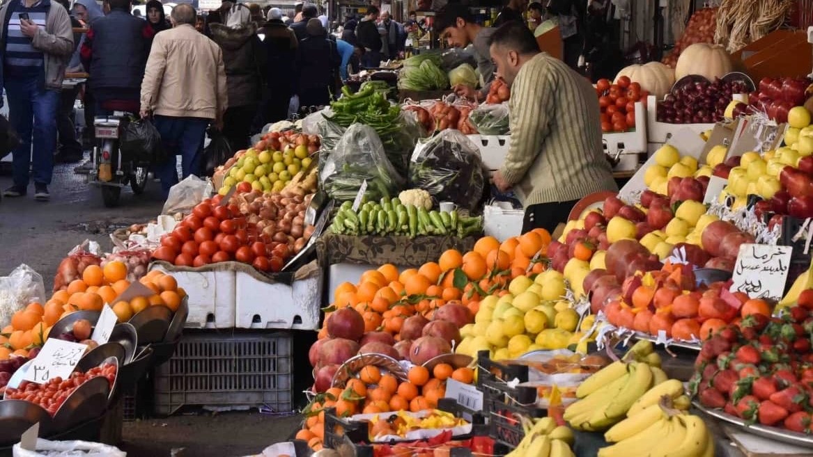 رئيس حماية المستهلك يطالب بوقف تصدير الخضار والفواكه خلال شهر رمضان