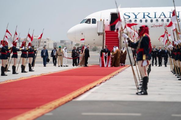 الاسد يصل المنامة للمشاركة في اجتماع القمة العربية 