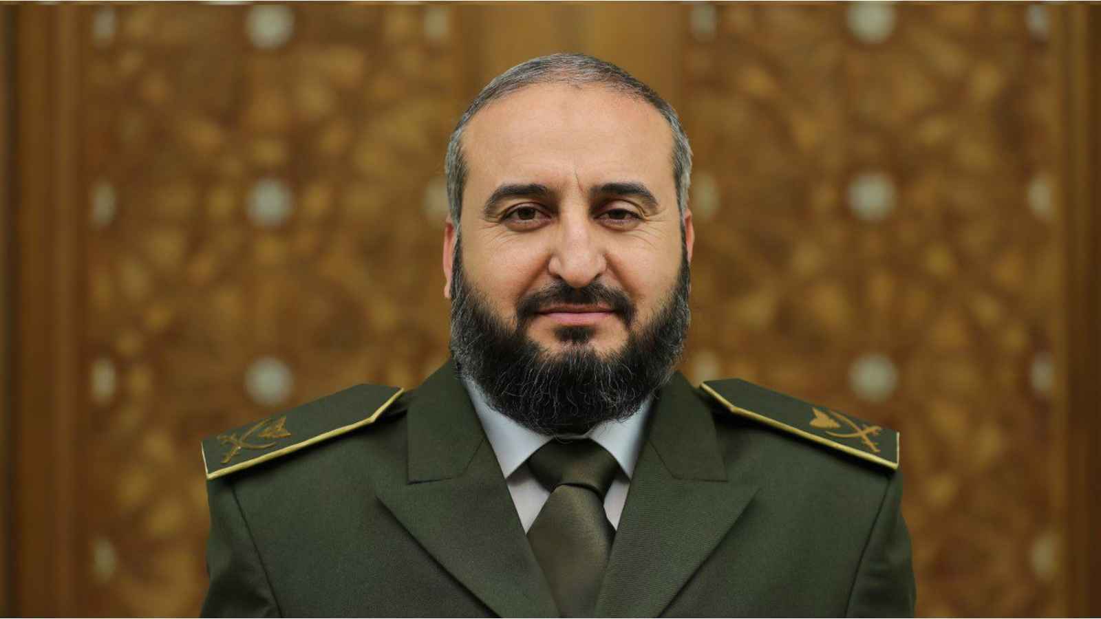  وزير الدفاع: التقيت  قائد "قسد" بدمشق واتفقنا على وقف النار بشمال شرق سوريا