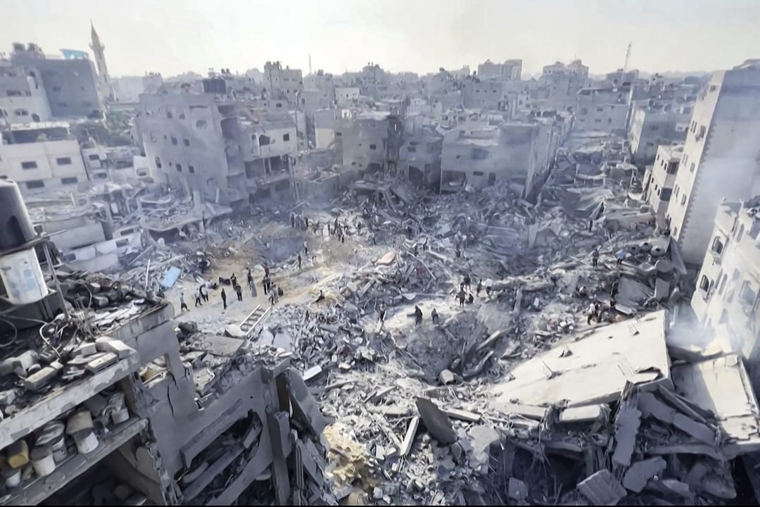 "حماس" واسرائيل توقعان على اتفاق انهاء الحرب على غزة واطلاق سراح الاسرى